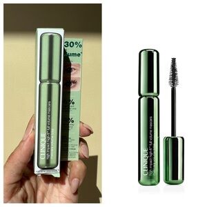 NEW IN BOX Clinique High Impact High-Fi™ Full Volume Mascara in Black